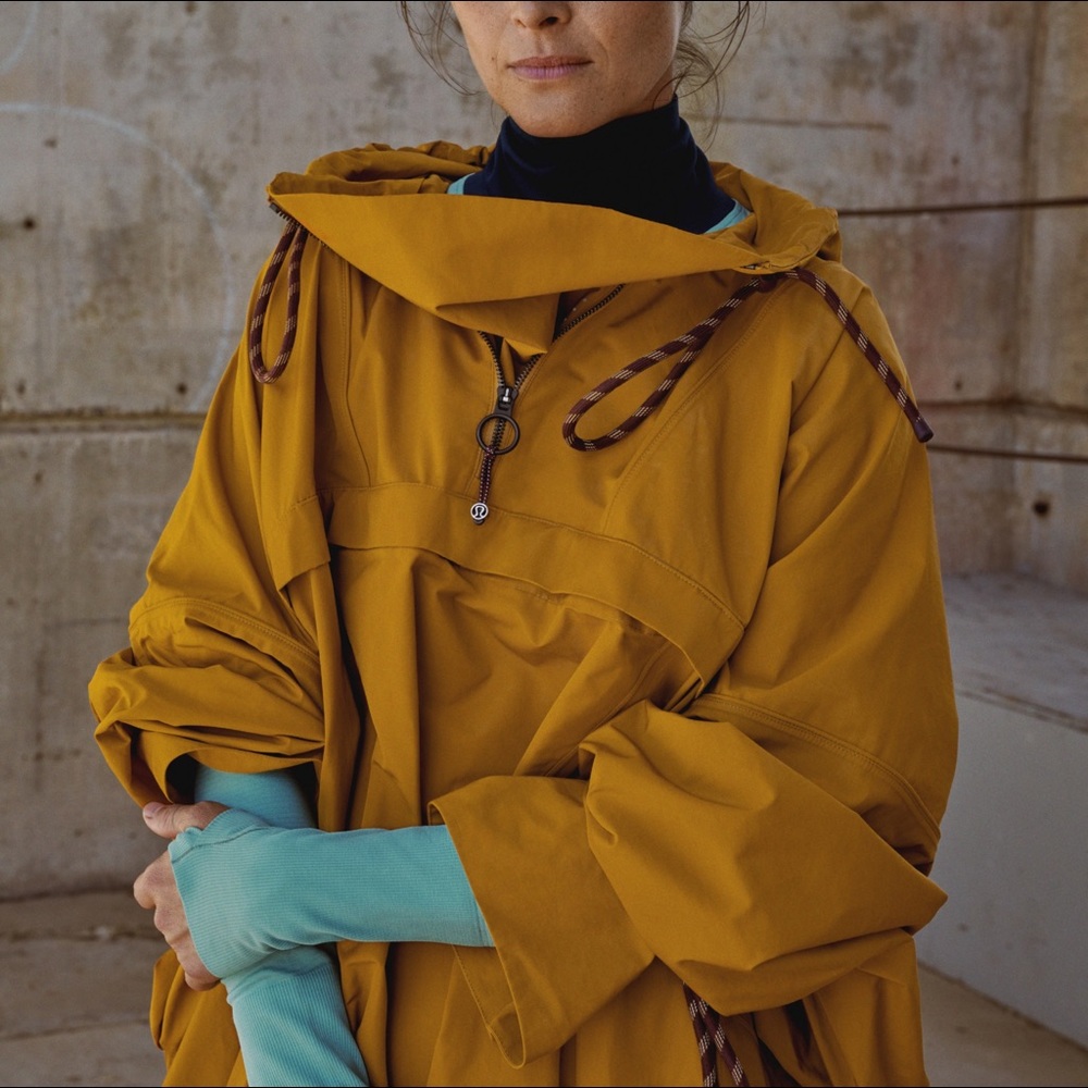 EXTREMELY RARE lululemon x Roksanda Rain Poncho - Picture 2 of 8